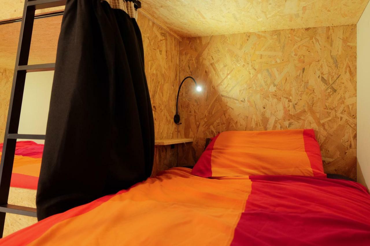 Algarve Surf Hostel - Лагуш Екстер'єр фото