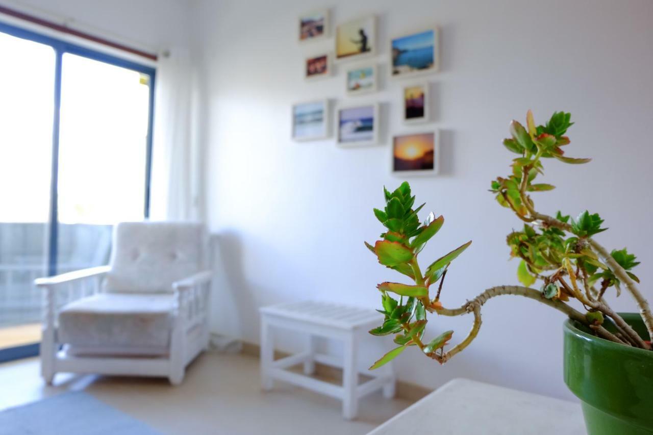Algarve Surf Hostel - Лагуш Екстер'єр фото