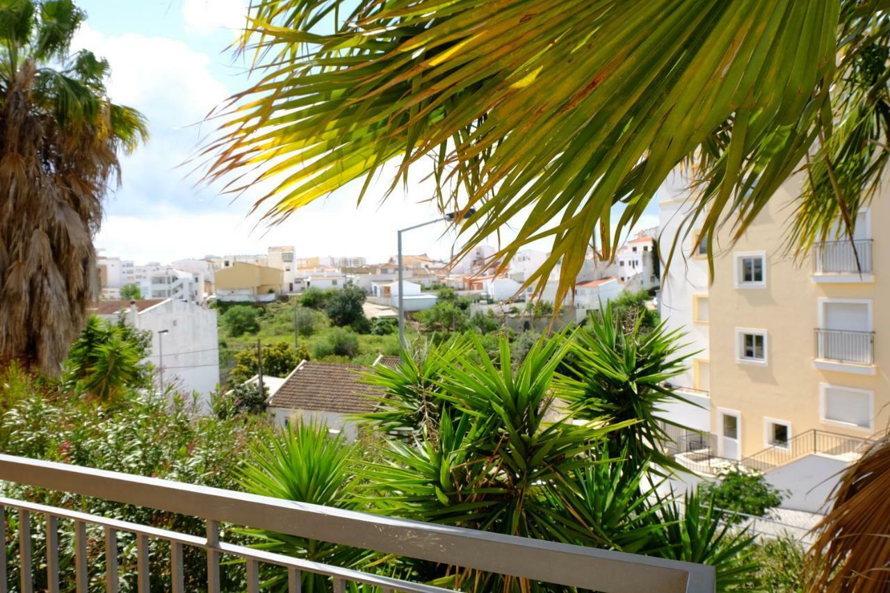Algarve Surf Hostel - Лагуш Екстер'єр фото